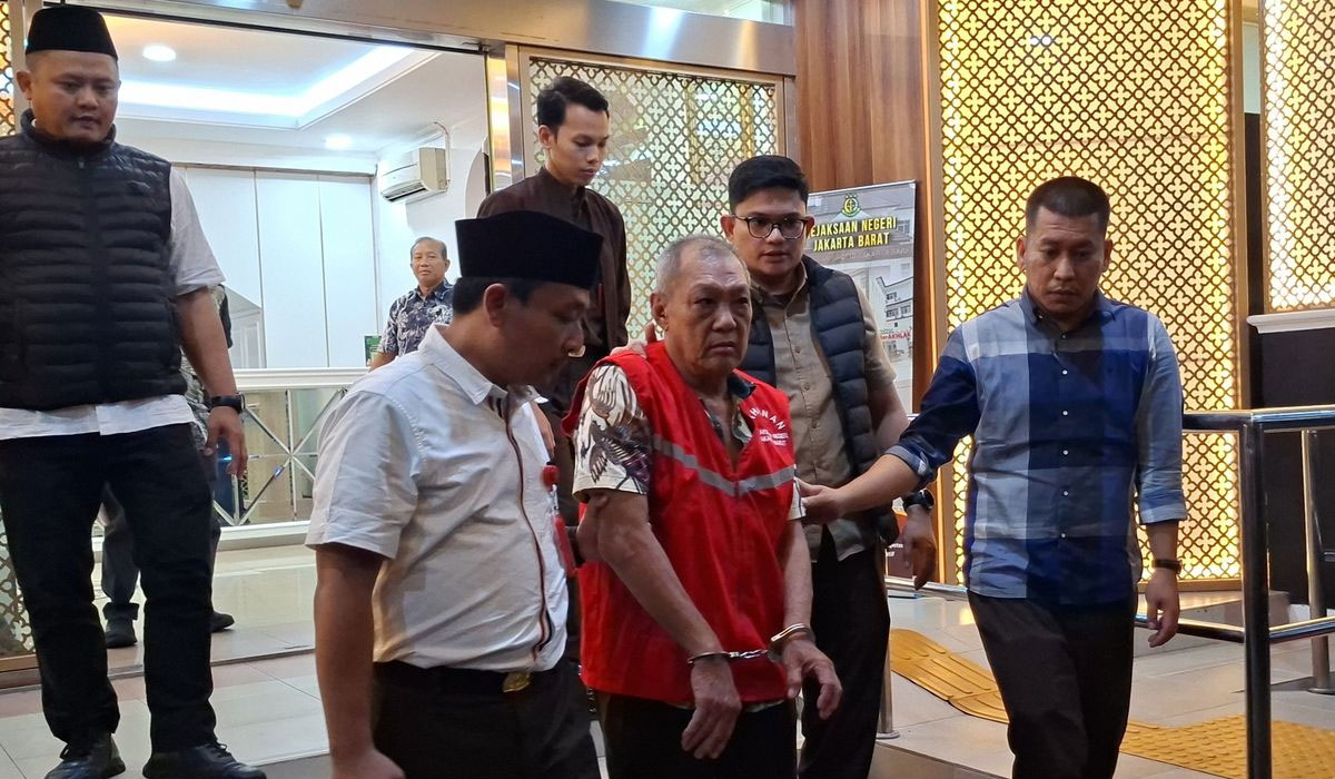 Sembunyi 9 Tahun Tak Berarti Aman! Kejari Jakarta Barat Tangkap Terpidana Mafia Tanah Sembunyi 9 Tahun Tak Berarti Aman! Kejari Jakarta Barat Tangkap Terpidana Mafia Tanah